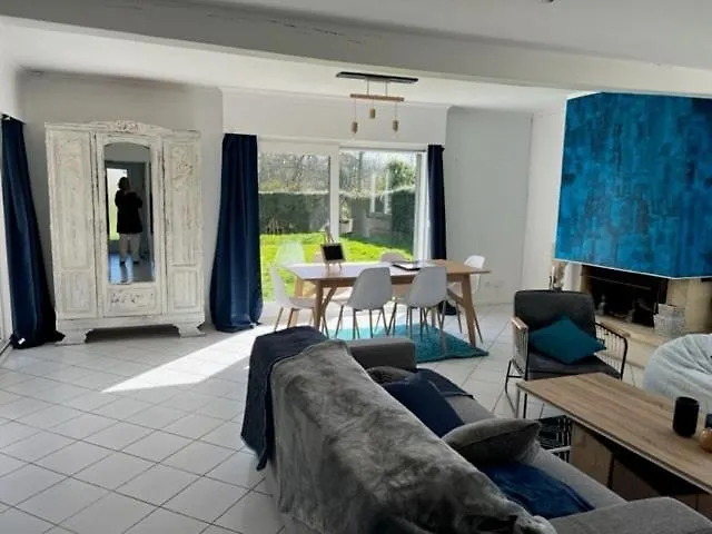 בית נופש Les Carrels D'omaha קולוויל-סור-מר