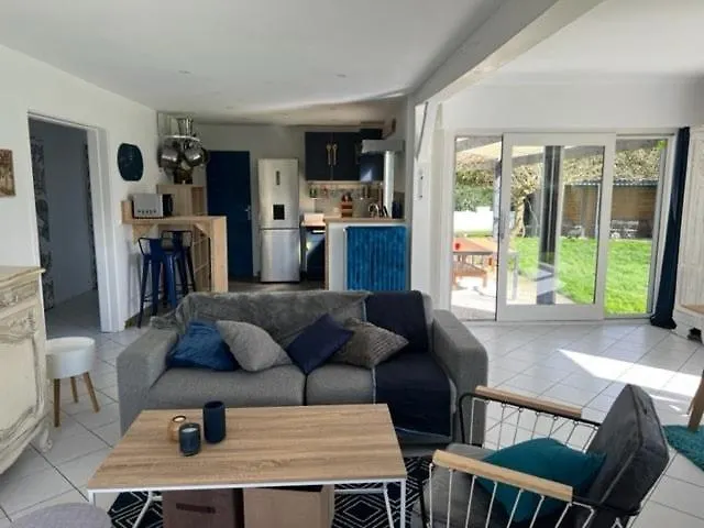 Les Carrels D'omaha * קולוויל-סור-מר